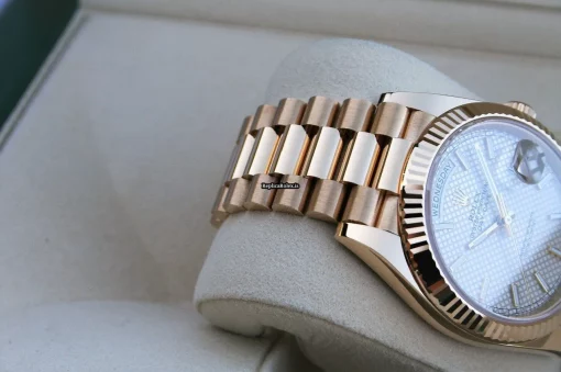 Exquisite Replica Rolex Day-date 40 228238 Caliber 3255 Automatic Movement 40mm Yellow Gold Case Mens/unisex Watch - Image 3