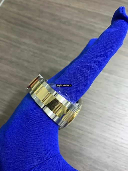 Awesome Replica Rolex Datejust 126333 Caliber 3235 Automatic Movement 41mm Gold/steel Case Mens/unisex Watch - Image 7