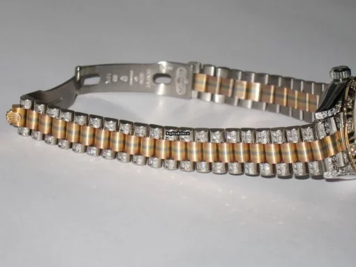 Terrific Replica Rolex Datejust Self Winding Automatic 26mm White Gold Case Womens Watch - Image 6