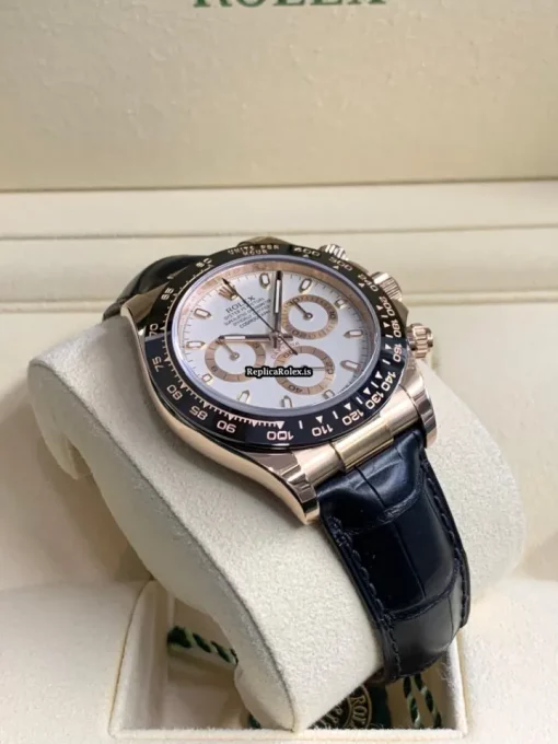 Design Replicas Rolex Daytona 116515ln Caliber 4130 Automatic Movement 40mm Rose Gold Case Mens/unisex Watch - Image 3