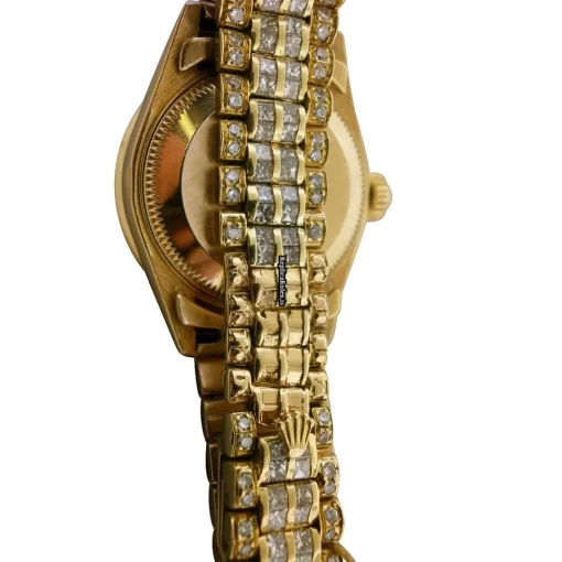 Swiss Fake Rolex Datejust Caliber 2135 Automatic Movement 26mm Yellow Gold Case Womens Watch - Image 3