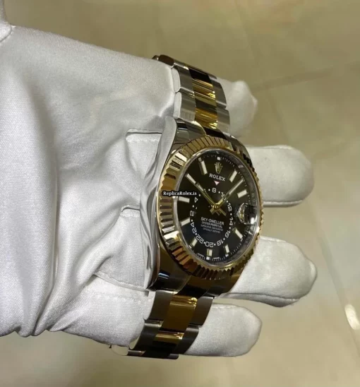 Recommend Fake Rolex Sky-dweller 326933 Caliber 9001 Automatic Movement 42mm Gold/steel Case Mens/unisex Watch - Image 4