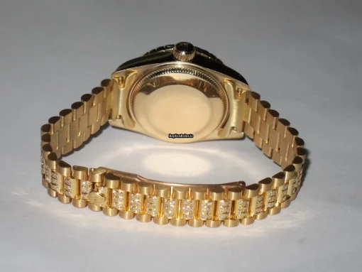 Mind-boggling Knockoff Rolex Datejust Self Winding Automatic 26mm Yellow Gold Case Womens Watch - Image 6