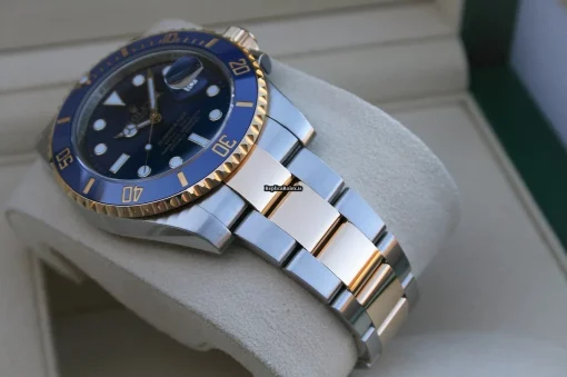 High-end Replica Rolex Submariner Date 116613lb Automatic Movement 40mm Gold/steel Case Mens/unisex Watch - Image 2