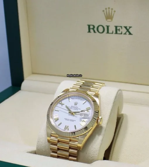 Lovely Replica Rolex Day-date 40 228238 Automatic Movement 40mm Yellow Gold Case Mens/unisex Watch - Image 3