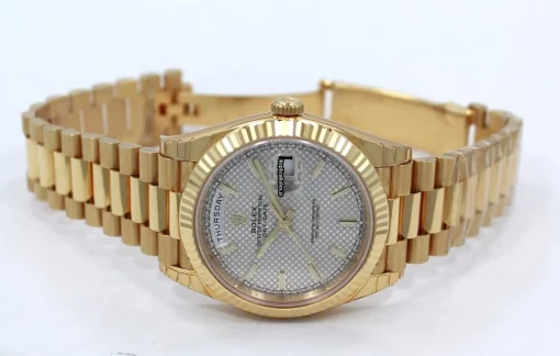 Lovely Replica Rolex Day-date 40 228238 Automatic Movement 40mm Yellow Gold Case Mens/unisex Watch - Image 7