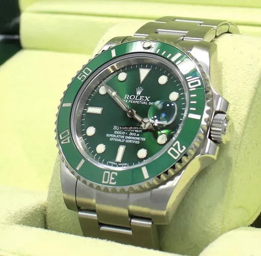 Amazing Replica Rolex Submariner Date 116610lv Caliber 3135 Automatic Movement 40mm Steel Case Mens/unisex Watch