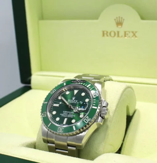 Amazing Replica Rolex Submariner Date 116610lv Caliber 3135 Automatic Movement 40mm Steel Case Mens/unisex Watch - Image 2
