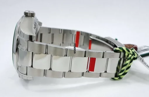 Superb Replica Rolex Milgauss 116400gv Automatic Movement 40mm Steel Case Watch - Image 8