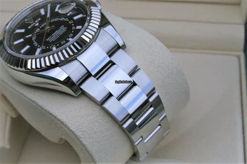 Stylish Fake Rolex Sky-dweller 326934 Caliber 9001 Automatic Movement 42mm Steel Case Mens/unisex Watch - Image 2
