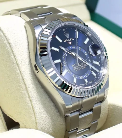 Good Replica Rolex Sky-dweller 326934 Automatic Movement 42mm Steel Case Mens/unisex Watch