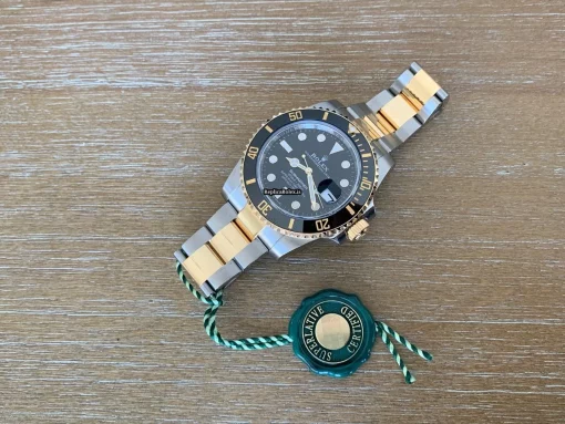 Remarkable Replica Rolex Submariner Date Caliber 3135 Automatic Movement 40mm Gold/steel Case Mens/unisex Watch - Image 3