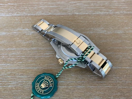 Remarkable Replica Rolex Submariner Date Caliber 3135 Automatic Movement 40mm Gold/steel Case Mens/unisex Watch - Image 7