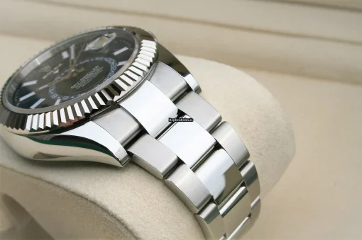 Excellent Copies Rolex Sky-dweller 326934 Caliber 9001 Automatic Movement 42mm Steel Case Mens/unisex Watch - Image 3