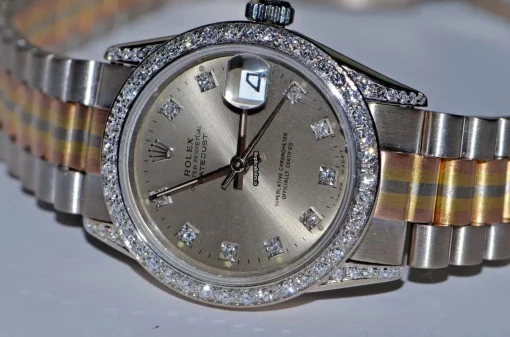 Luxury Fake Rolex Datejust Self Winding Automatic 31mm Yellow Gold Case Womens Watch - Image 3