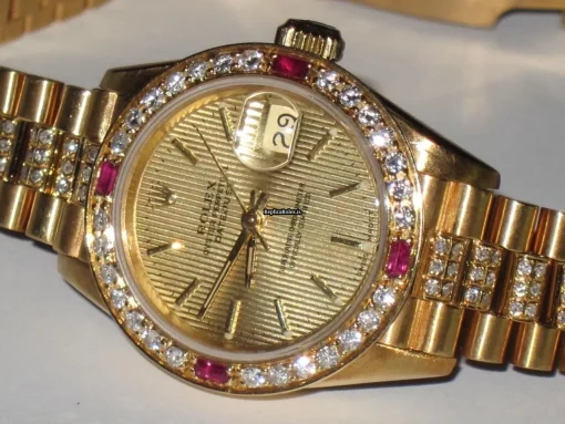Fabulous Replica Rolex Datejust Self Winding Automatic 26mm Yellow Gold Case Womens Watch