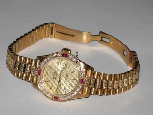 Fabulous Replica Rolex Datejust Self Winding Automatic 26mm Yellow Gold Case Womens Watch - Image 4