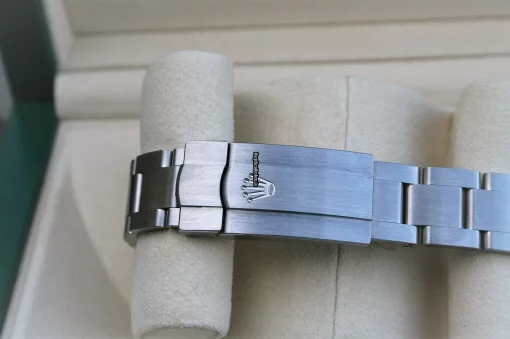 Discount Replica Rolex Oyster Perpetual 31 177200 Caliber 2231 Automatic Movement 31mm Steel Case Womens Watch - Image 5