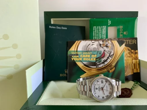 High-end Fakes Rolex Day-date 36 18239 Automatic Movement 36mm White Gold Case Mens/unisex Watch