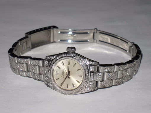 Terrific Fake Rolex Datejust Self Winding Automatic 26mm Steel Case Womens Watch - Image 3
