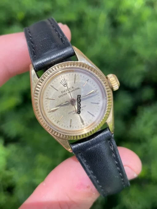 Trustworthy Fake Rolex Oyster Perpetual 6619 Automatic Movement Yellow Gold Case Womens Watch