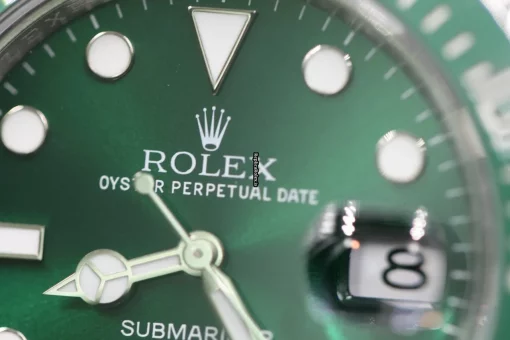 Good Replica Rolex Submariner Date 116610lv Caliber 3135 Automatic Movement 40mm Steel Case Mens/unisex Watch - Image 2