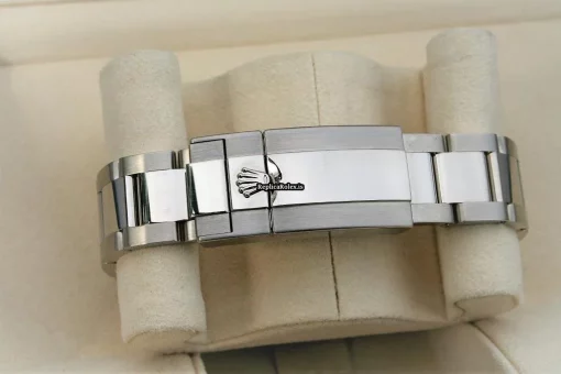 Stylish Replica Rolex Gmt-master II 116719blro Caliber 3186 Automatic Movement 40mm White Gold Case Mens/unisex Watch - Image 8