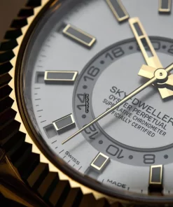 Awesome Replica Rolex Sky-dweller 326138 Caliber 9001 Automatic Movement 42mm Yellow Gold Case Mens/unisex Watch