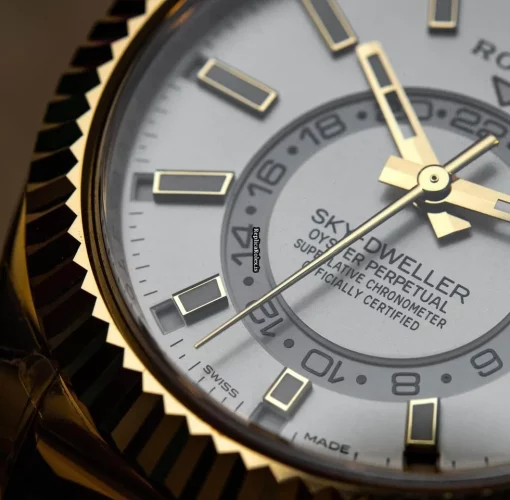 Awesome Replica Rolex Sky-dweller 326138 Caliber 9001 Automatic Movement 42mm Yellow Gold Case Mens/unisex Watch