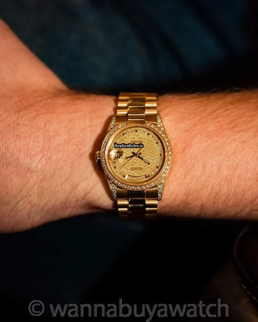 Superior Fake Rolex Day-date 18138 Caliber 3055 Automatic Movement 36mm Yellow Gold Case Mens/unisex Watch - Image 2