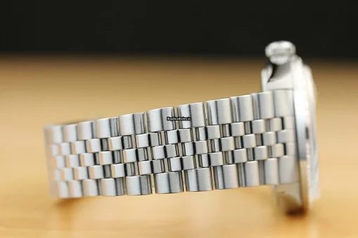 Incredible Fakes Rolex Datejust 1601 Caliber 1570 Automatic Movement 36mm Steel Case Mens/unisex Watch - Image 8