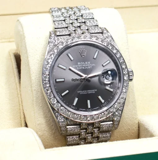 Distinctive Replica Rolex Datejust 126300 Automatic Movement 41mm Steel Case Watch