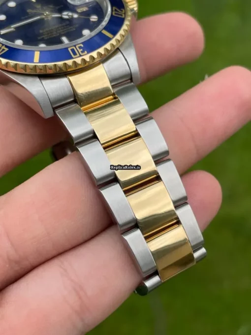 Reliable Replica Rolex Submariner Date 16613 Caliber 3135 Automatic Movement 40mm Gold/steel Case Mens/unisex Watch - Image 5