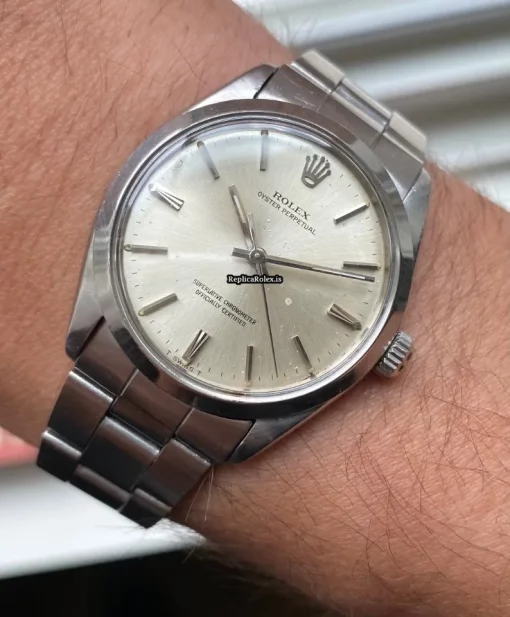 Fabulous Replicas Rolex Oyster Perpetual 34 1002 Caliber 1570 Automatic Movement 34mm Steel Case Mens/unisex Watch - Image 9