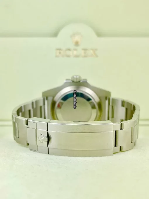 Quality Replica Rolex Submariner Date 116610lv Caliber 3135 Automatic Movement 40mm Steel Case Mens/unisex Watch - Image 4
