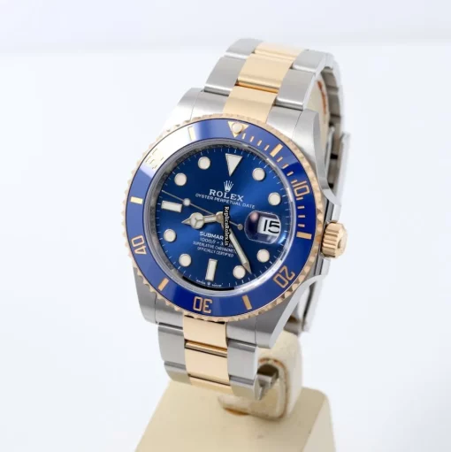 Great Fake Rolex Submariner Date 126613lb Caliber 3235 Automatic Movement 41mm Gold/steel Case Mens/unisex Watch - Image 4
