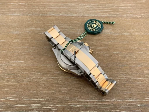 Well Made Replica Rolex Daytona Caliber 4130 Automatic Movement 40mm Gold/steel Case Mens/unisex Watch - Image 7
