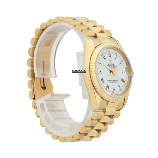Remarkable Fakes Rolex Datejust 68278 Caliber 2135 Automatic Movement 31mm Yellow Gold Case Womens Watch - Image 6