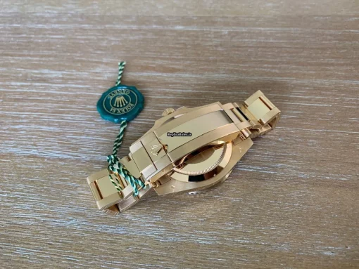 1:1 Replica Rolex Submariner Date 116618lb Caliber 3135 Automatic Movement 40mm Yellow Gold Case Mens/unisex Watch - Image 9