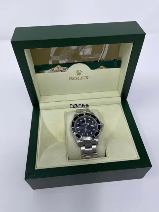 Fine Fake Rolex Submariner Date 16610 Caliber 3135 Automatic Movement 40mm Steel Case Mens/unisex Watch