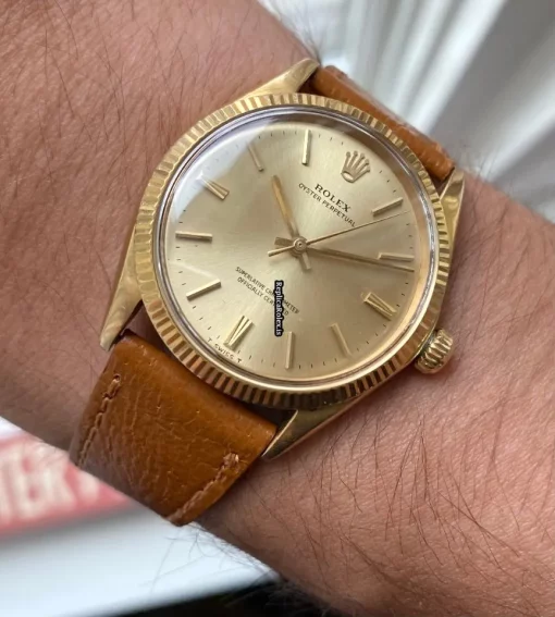Exquisite Fake Rolex Oyster Perpetual 34 1005 Caliber 1570 Automatic Movement 34mm Yellow Gold Case Mens/unisex Watch - Image 10