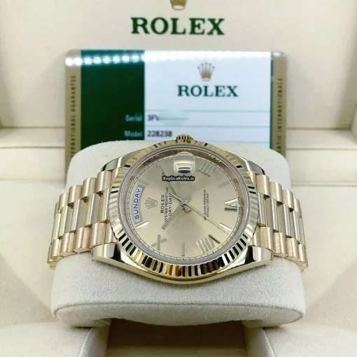 Design Replicas Rolex Day-date 40 228238 Caliber 3255 Automatic Movement 40mm Yellow Gold Case Mens/unisex Watch - Image 9