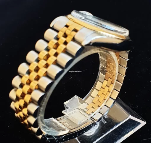 Inexpensive Replica Rolex Oyster Perpetual Date 1500 Caliber 1575 Automatic Movement 34mm Gold/steel Case Mens/unisex Watch - Image 9