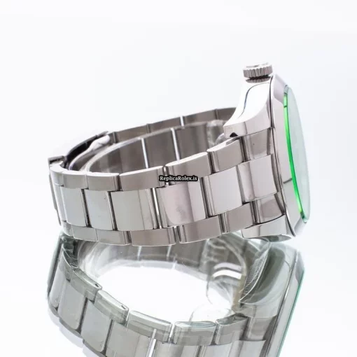 Quality Copies Rolex Milgauss 116400gv Automatic Movement 40mm Steel Case Mens/unisex Watch - Image 5