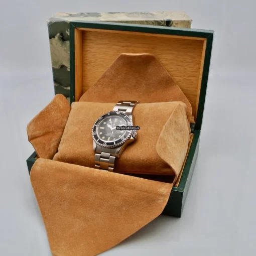 Exquisite Replica Rolex Sea-dweller 1665 Caliber 1570 Automatic Movement 40mm Steel Case Mens/unisex Watch - Image 14