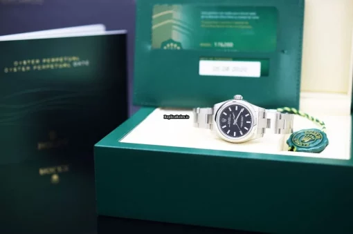 Mind-boggling Replica Rolex Oyster Perpetual 26 176200 Caliber 2231 Automatic Movement 26mm Steel Case Watch - Image 2