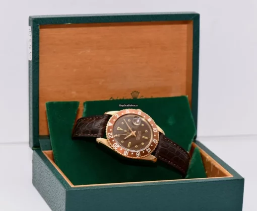Fantastic Knockoff Rolex Gmt-master 1675 Automatic Movement 40mm Yellow Gold Case Mens/unisex Watch - Image 2