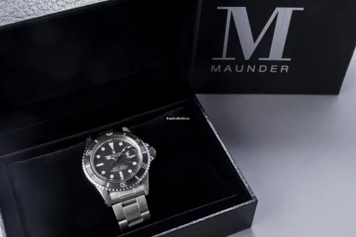 Nice Replica Rolex Submariner Date 1680 Caliber 1570 Automatic Movement 40mm Steel Case Mens/unisex Watch - Image 6
