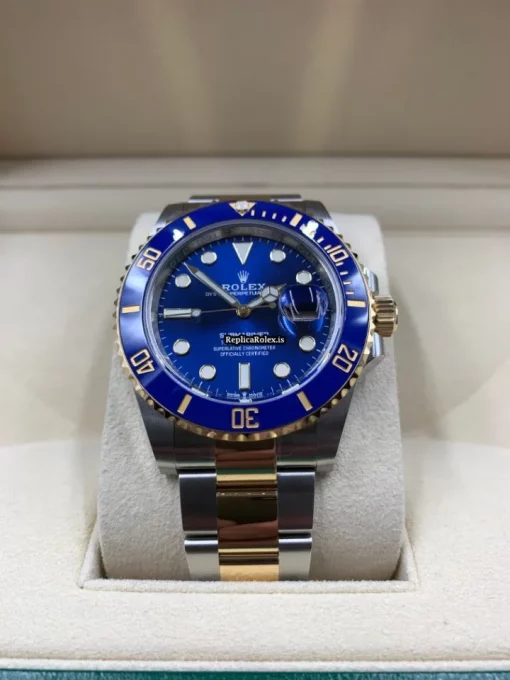 Distinctive Knockoff Rolex Submariner Date 126613lb Caliber 3235 Automatic Movement 41mm Gold/steel Case Mens/unisex Watch - Image 2