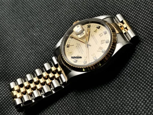 Best Replica Rolex Datejust 16233 Caliber 3135 Automatic Movement 36mm Gold/steel Case Mens/unisex Watch - Image 3